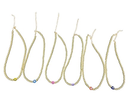 Lot de 35 colliers perles dorées et Oeil de Ste Lucie